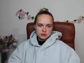KhaleesiMoon's Live Sex Cam Show
