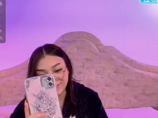Scarletfox18's Live Sex Cam Show