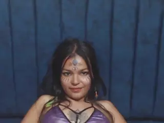 ziommysousa's Live Sex Cam Show