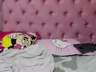 Aitana-star's Live Sex Cam Show