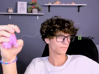 den-rich's Live Sex Cam Show