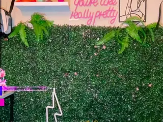 Dirty Girl Daisy's Live Sex Cam Show