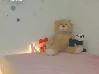 kris-kiskis's Live Sex Cam Show