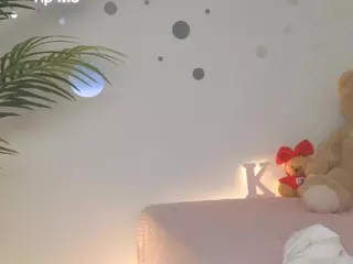 kris-kiskis's Live Sex Cam Show