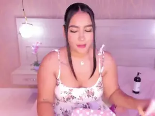 NathyGomez's Live Sex Cam Show