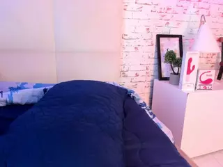 April-Kershaw's Live Sex Cam Show