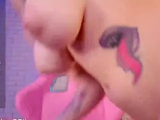 Liya's Live Sex Cam Show