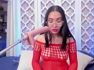 Lucy Liiu's Live Sex Cam Show