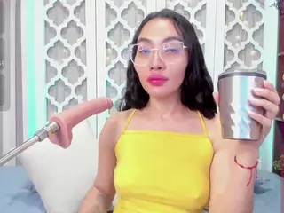 Lucy Liiu's Live Sex Cam Show