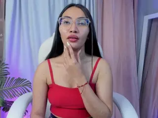 Lucy Liiu's Live Sex Cam Show