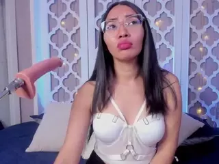Lucy Liiu's Live Sex Cam Show