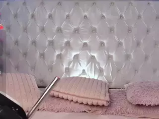 natashaa-black's Live Sex Cam Show