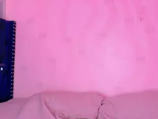 RedHotRaven's Live Sex Cam Show