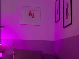 RedHotRaven's Live Sex Cam Show