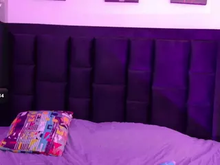 RedHotRaven's Live Sex Cam Show