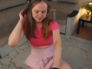 Elwyna's Live Sex Cam Show