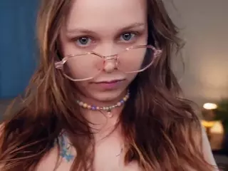 Elwyna's Live Sex Cam Show