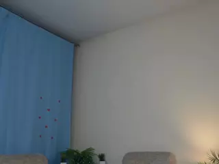 Elwyna's Live Sex Cam Show