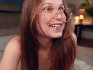 Elwyna's Live Sex Cam Show