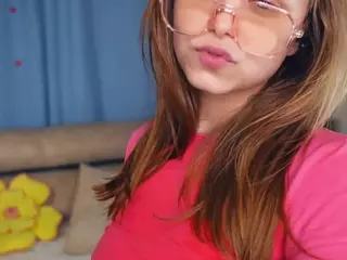 Elwyna's Live Sex Cam Show