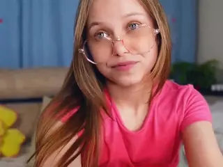 Elwyna's Live Sex Cam Show