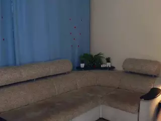 Elwyna's Live Sex Cam Show