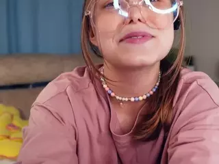 Elwyna's Live Sex Cam Show