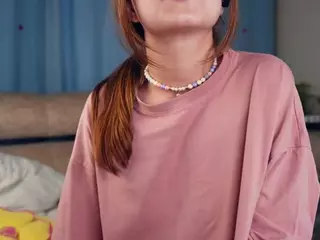 Elwyna's Live Sex Cam Show