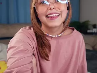 Elwyna's Live Sex Cam Show