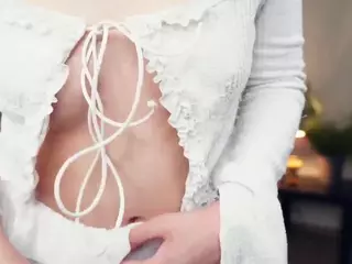 Elwyna's Live Sex Cam Show