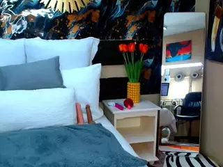 SexyNatashaxoxo's Live Sex Cam Show
