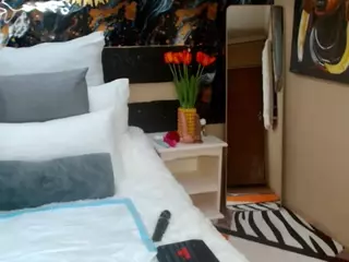 SexyNatashaxoxo's Live Sex Cam Show
