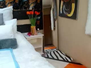 SexyNatashaxoxo's Live Sex Cam Show