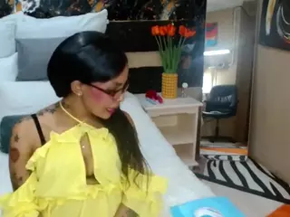 SexyNatashaxoxo's Live Sex Cam Show