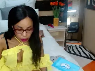 SexyNatashaxoxo's Live Sex Cam Show