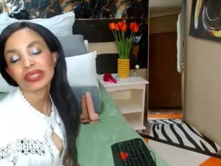 SexyNatashaxoxo's Live Sex Cam Show