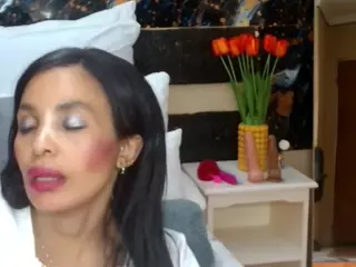 SexyNatashaxoxo's Live Sex Cam Show
