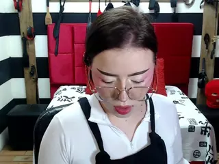 Marian-Ran's Live Sex Cam Show