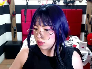 Marian-Ran's Live Sex Cam Show