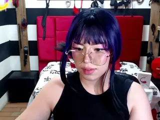Marian-Ran's Live Sex Cam Show