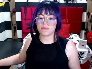 Marian-Ran's Live Sex Cam Show