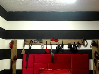 Marian-Ran's Live Sex Cam Show