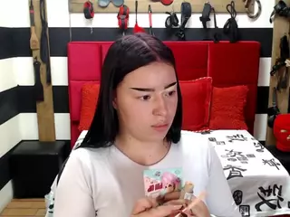 Marian-Ran's Live Sex Cam Show