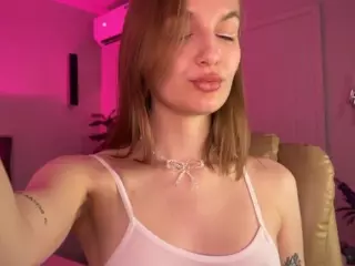 VikkiMoon's Live Sex Cam Show