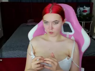 Alisa-Wendy's Live Sex Cam Show