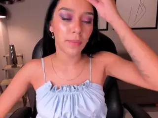 AmaliaCrus's Live Sex Cam Show