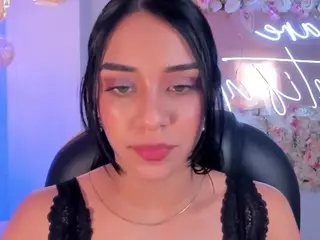 AmaliaCrus's Live Sex Cam Show