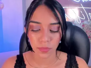 AmaliaCrus's Live Sex Cam Show