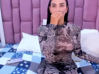 felicityadams's Live Sex Cam Show