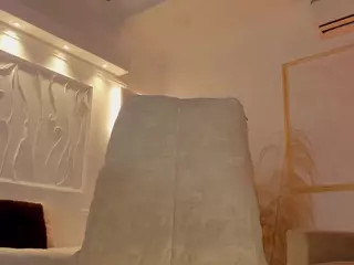 Kataleya-17's Live Sex Cam Show